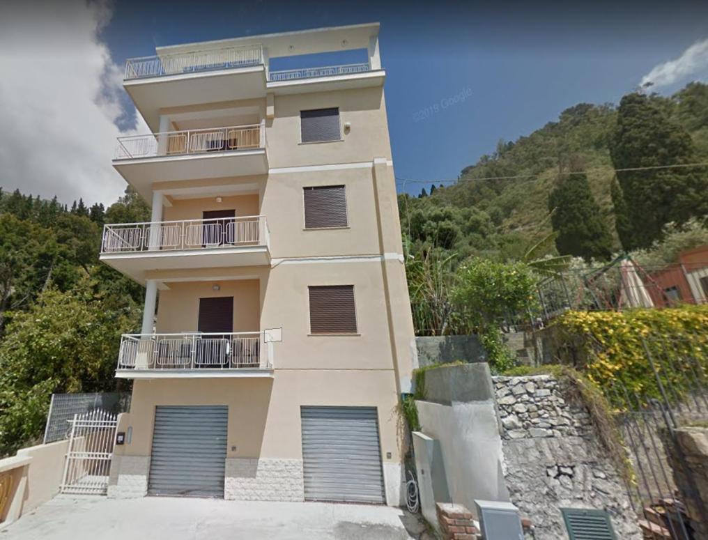 Baia Di Atlantide Lägenhet Taormina Exteriör bild