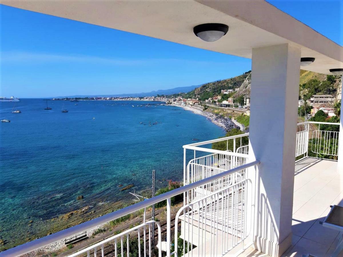 Baia Di Atlantide Lägenhet Taormina Exteriör bild